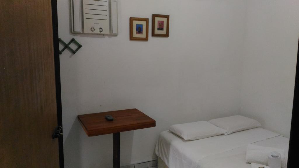 Suítes o Flautista Pensão *